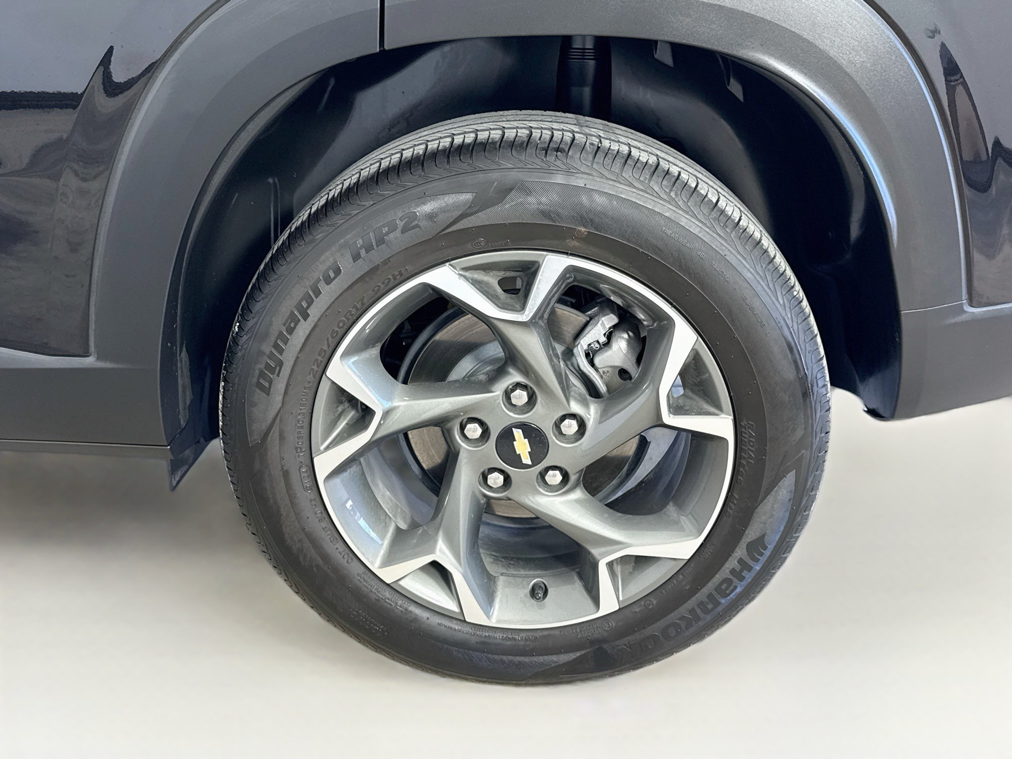 Used 2025 Chevrolet Trax LT w/ Driver Confidence Package FWD image 32