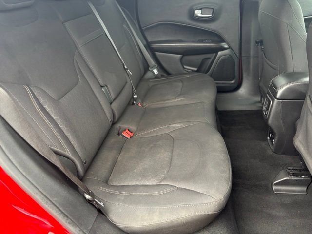Used 2018 Jeep Compass Sport w/ Tech Group AWD/4WD image 17