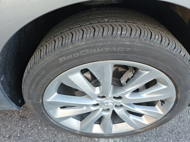 Used 2023 Buick Envision Avenir image 20