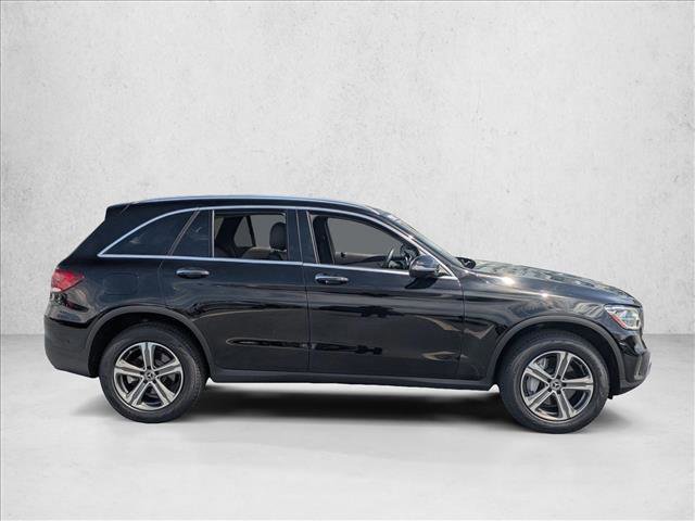 Used 2022 Mercedes-Benz GLC 300 image 4