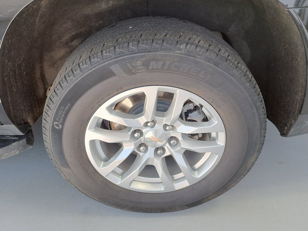 Used 2024 Chevrolet Tahoe LT image 37