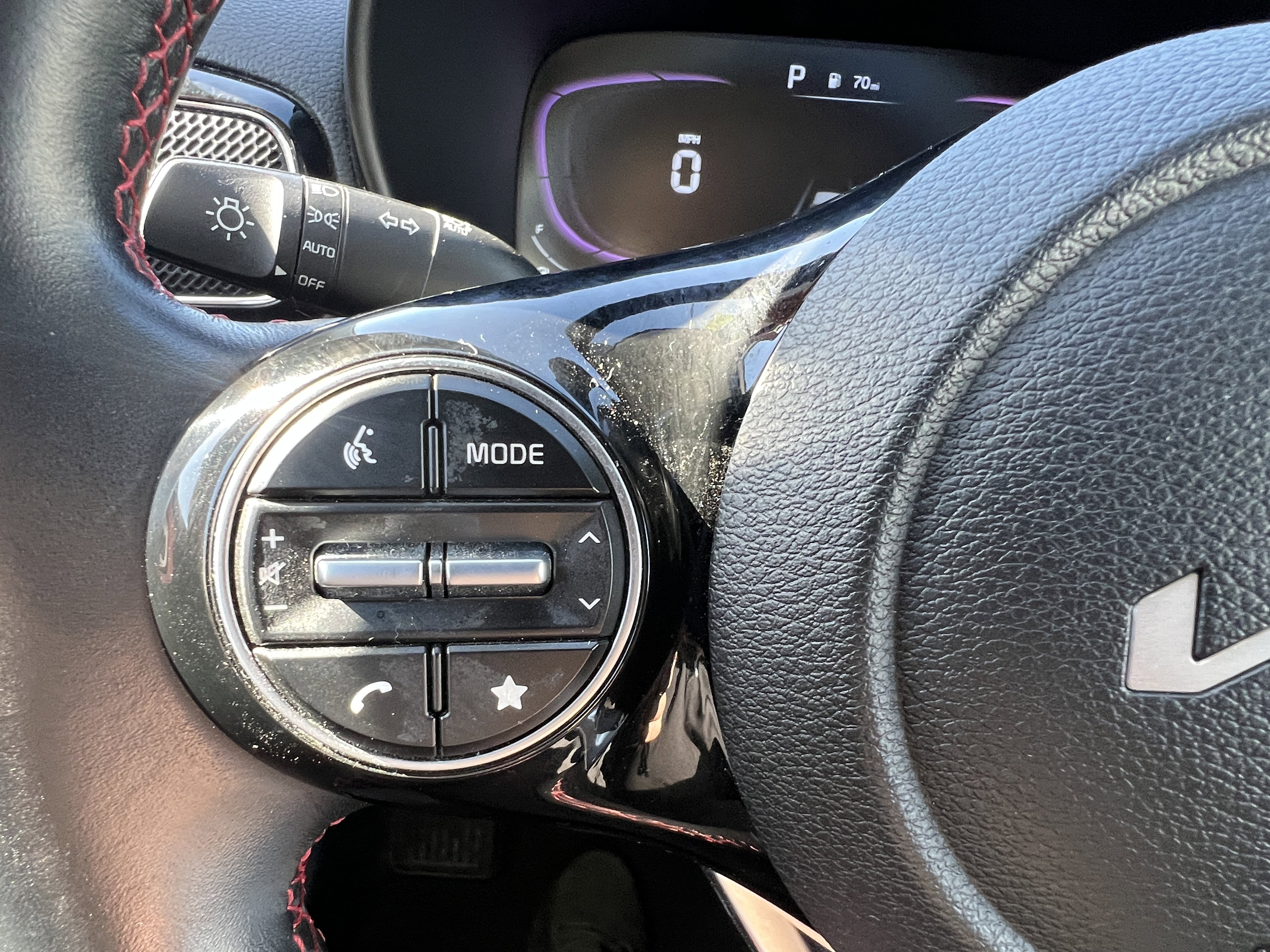 Certified 2023 Kia Soul GT-Line image 27