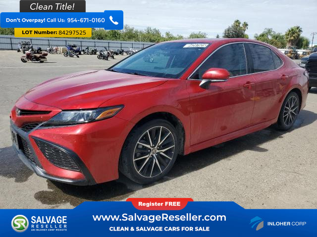 Used 2021 Toyota Camry SE w/ Convenience Package