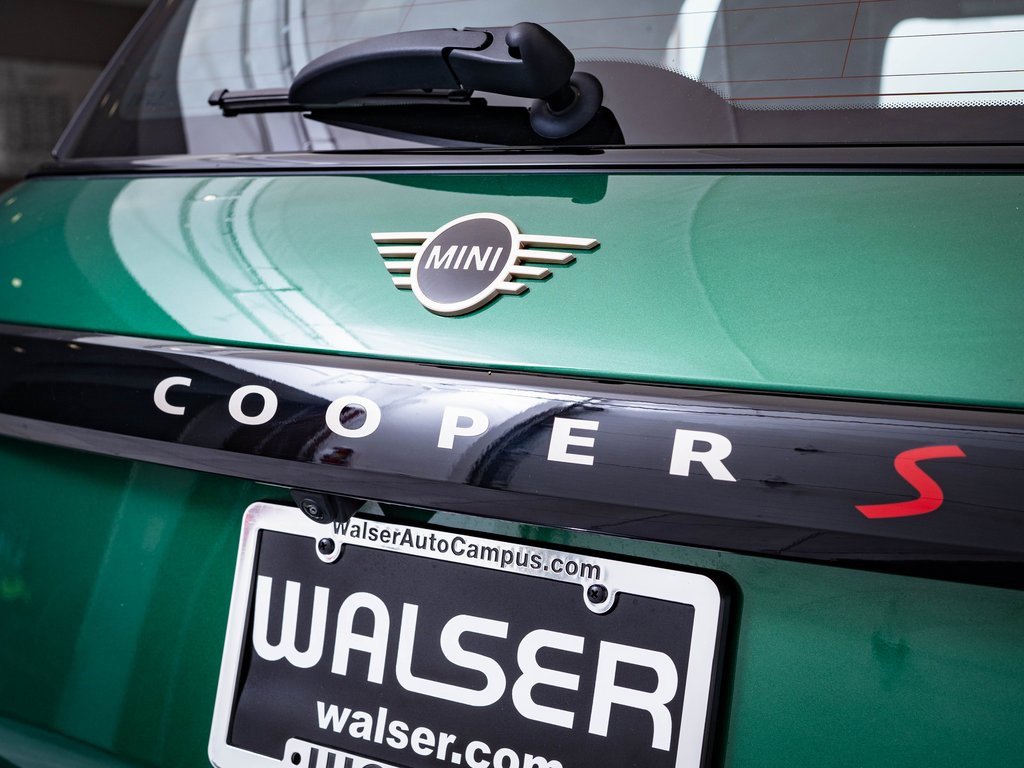 Certified 2025 MINI Cooper S image 16