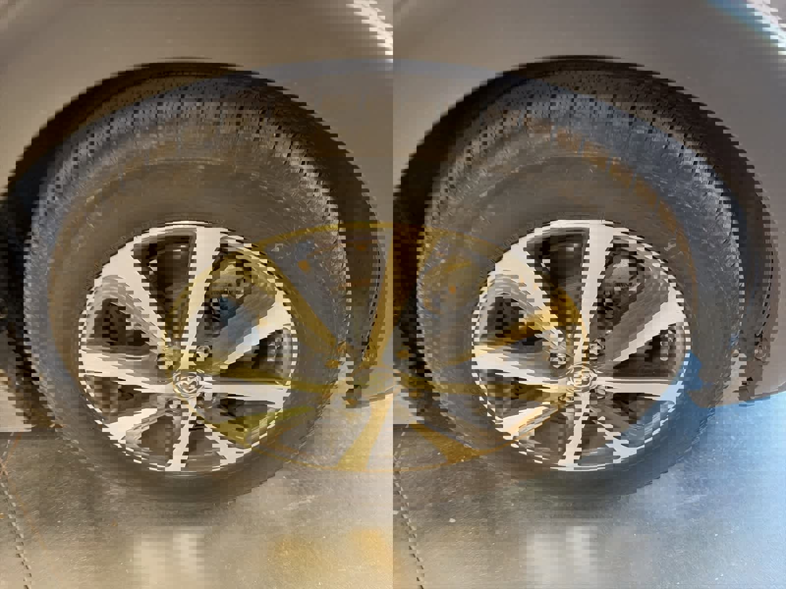 Used 2018 Toyota Prius C One image 5