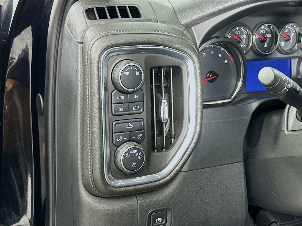 Used 2019 Chevrolet Silverado 1500 LT image 14