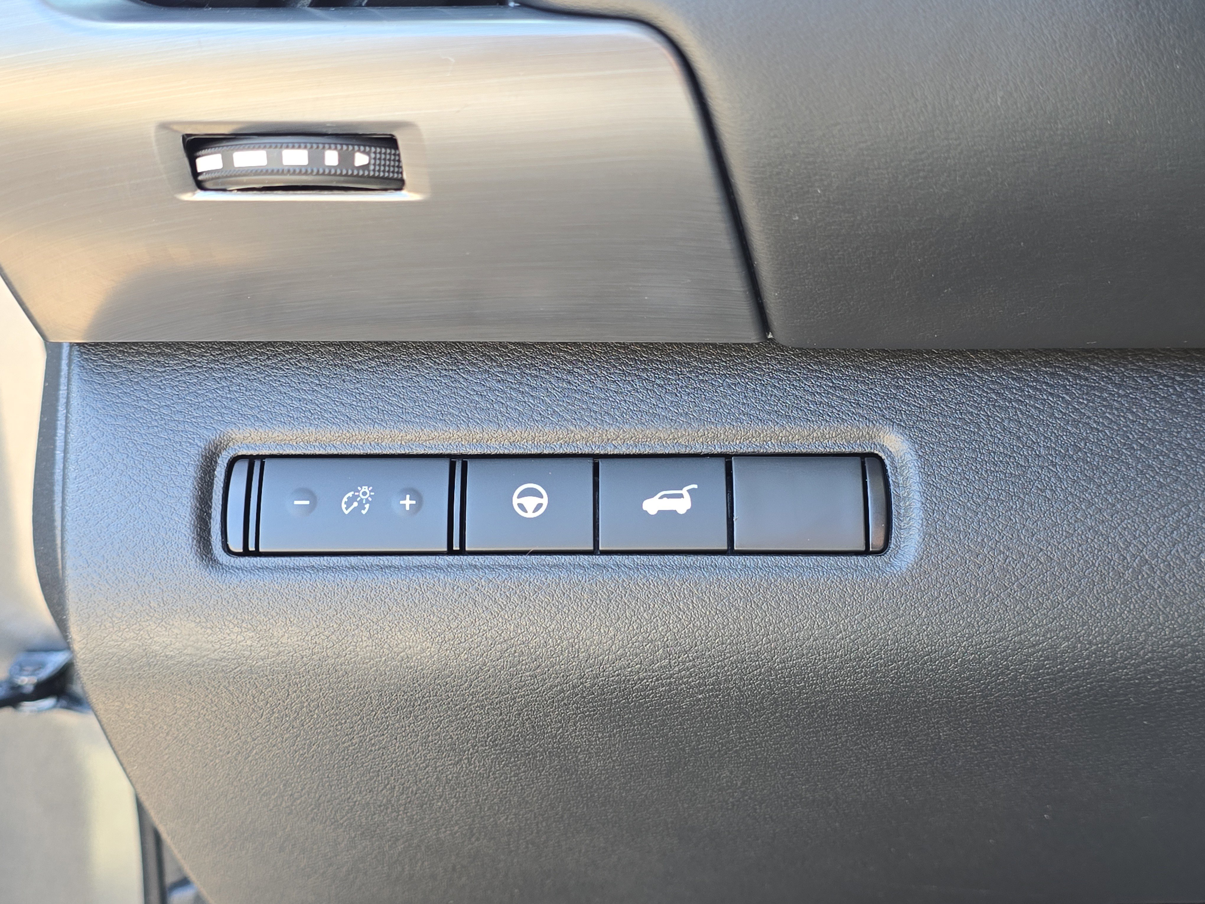 Used 2022 Nissan Pathfinder SL w/ SL Premium Package image 30