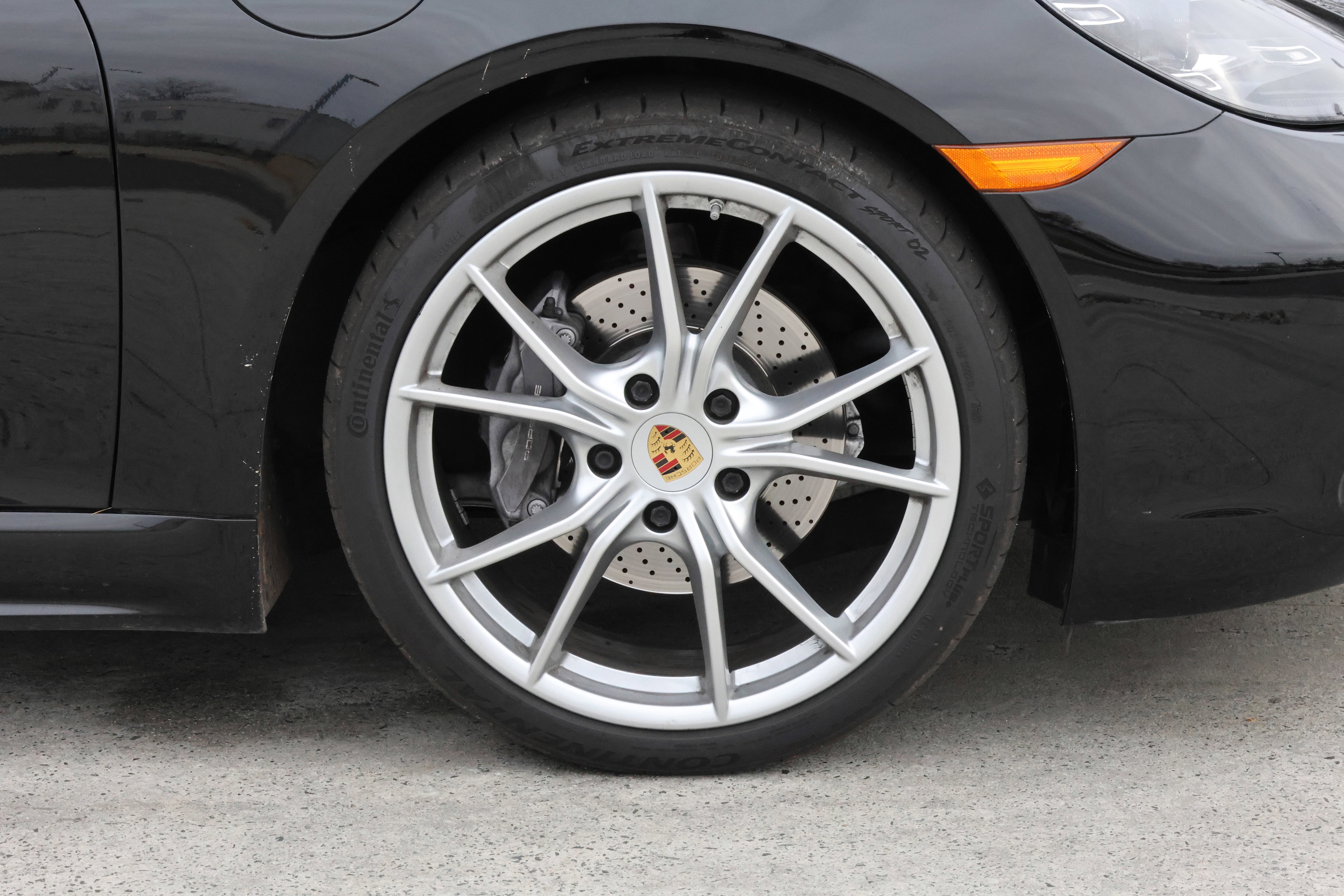 Used 2021 Porsche 718 Boxster image 11