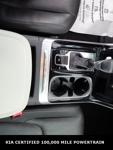 Certified 2024 Kia Carnival EX image 14