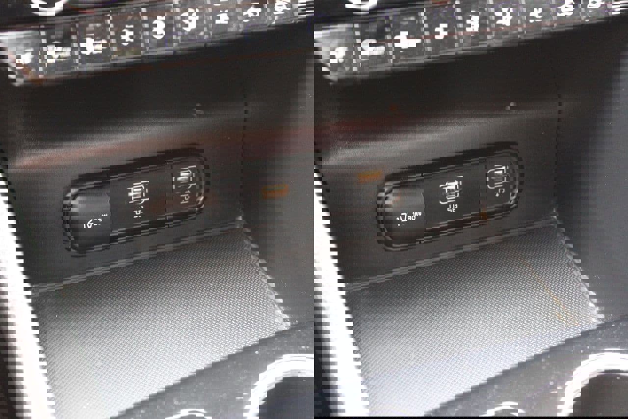 Used 2023 Kia K5 GT-Line image 23