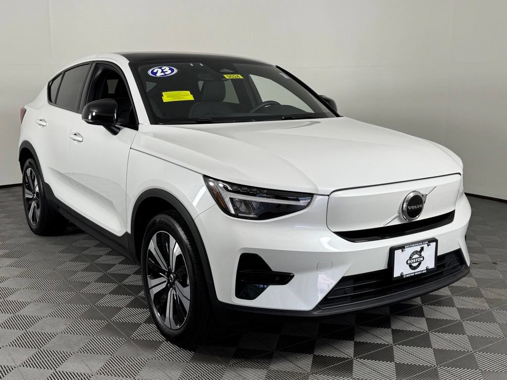 Certified 2023 Volvo C40 Recharge Core w/ Protection Package Premier AWD/4WD image 3