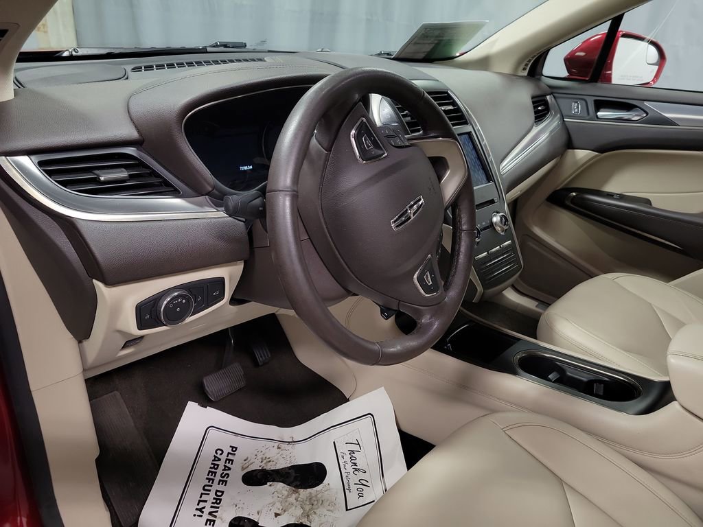 Used 2019 Lincoln MKC Premiere image 14