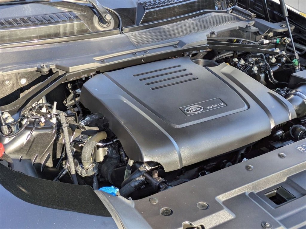 Used 2022 Land Rover Defender 110 image 33