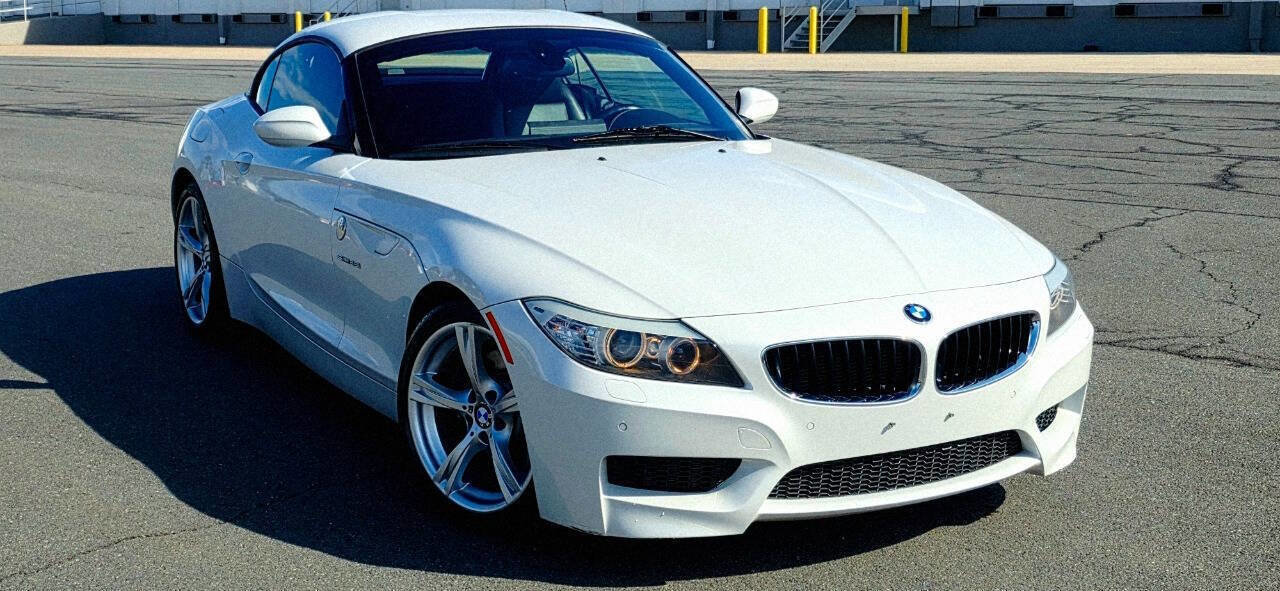 Used 2012 BMW Z4 sDrive28i image 1