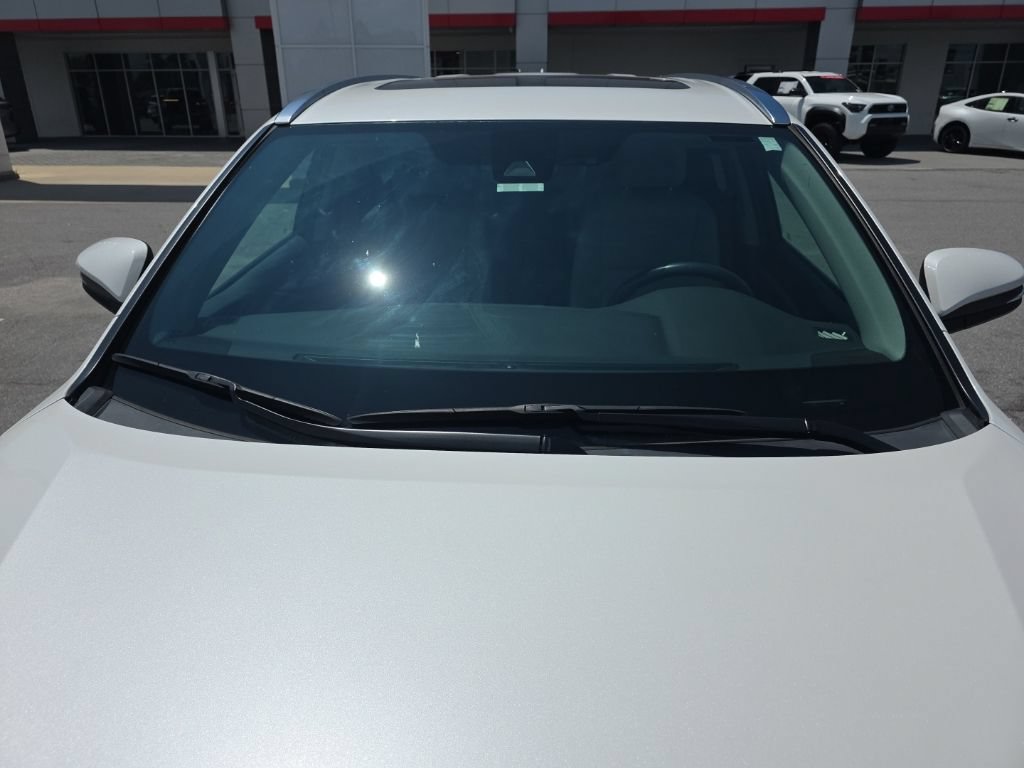 Used 2019 Toyota Highlander XLE FWD image 15