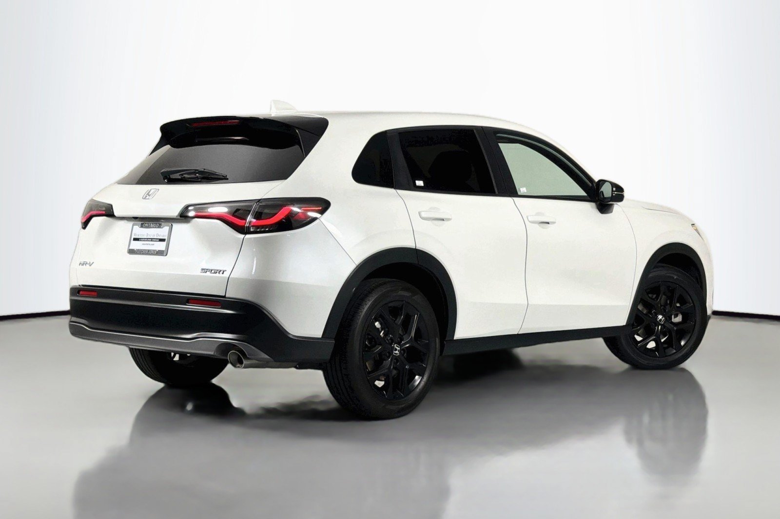Used 2023 Honda HR-V Sport image 12