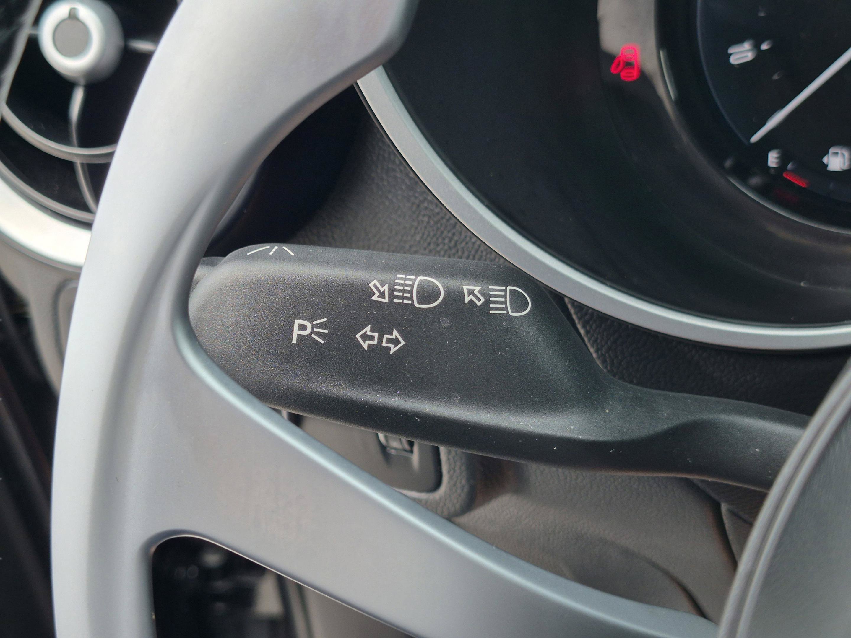 Used 2024 Alfa Romeo Stelvio Veloce AWD/4WD image 49