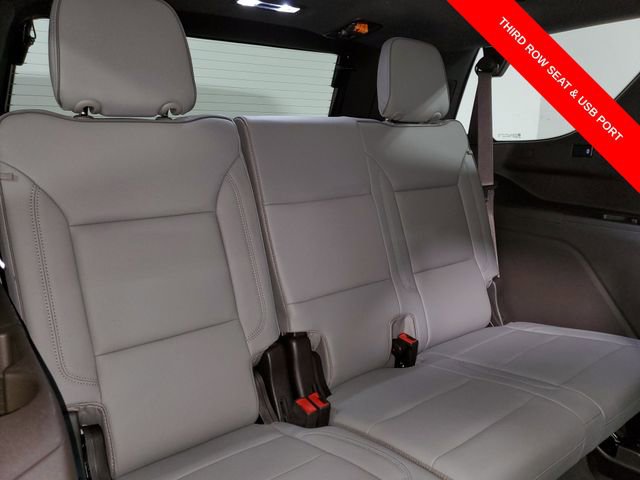 Used 2024 GMC Yukon SLT AWD/4WD image 13