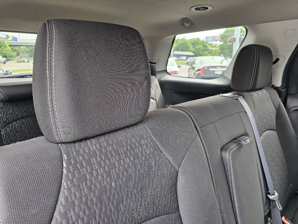 Used 2014 GMC Acadia SLE FWD image 42