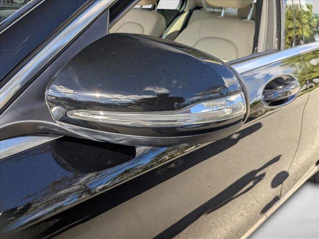 Used 2015 Mercedes-Benz C 300 Sedan image 9
