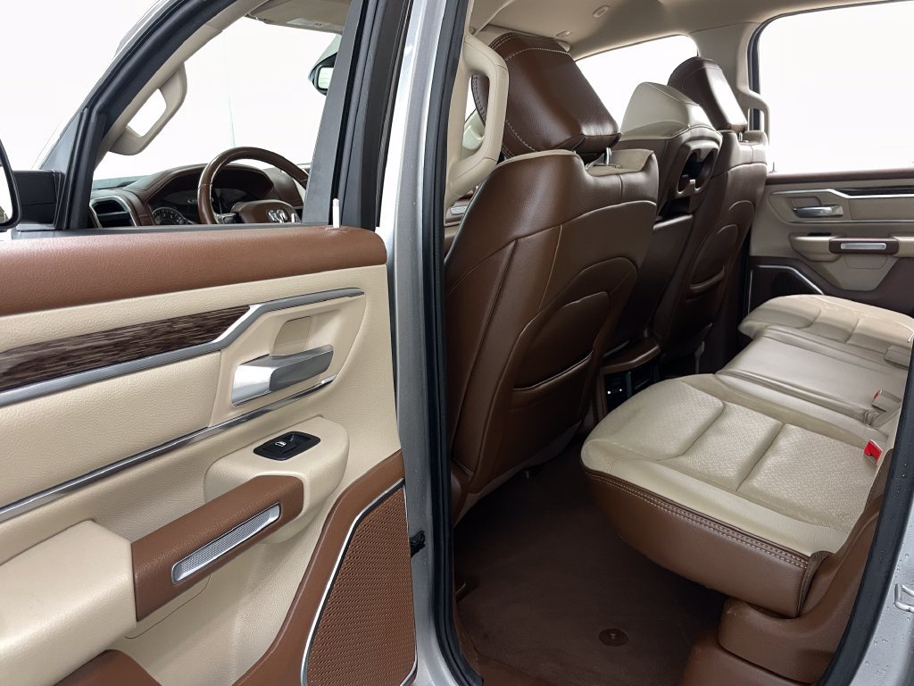 Used 2019 RAM 1500 Laramie RWD image 47
