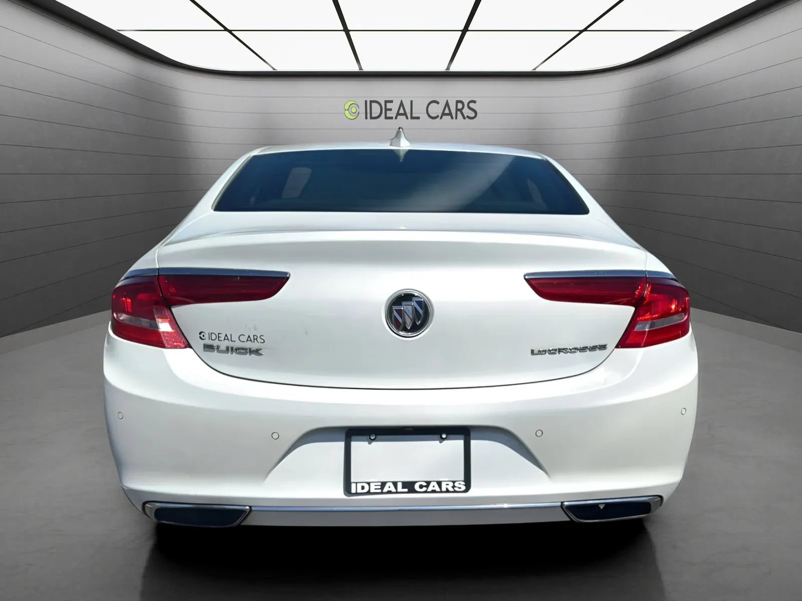Used 2017 Buick LaCrosse Premium w/ Driver Confidence Package #2 FWD image 7