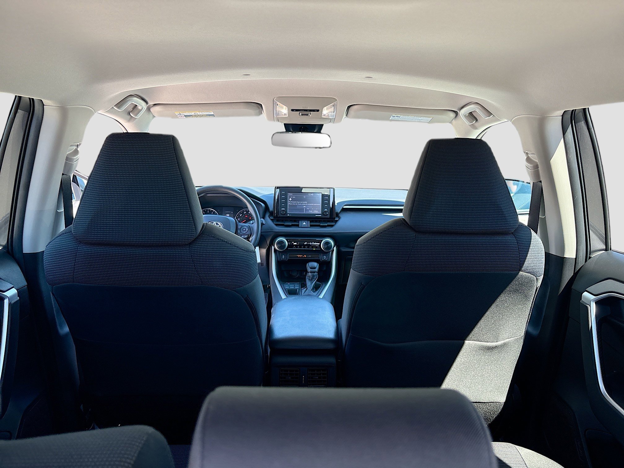 Used 2022 Toyota RAV4 LE image 20