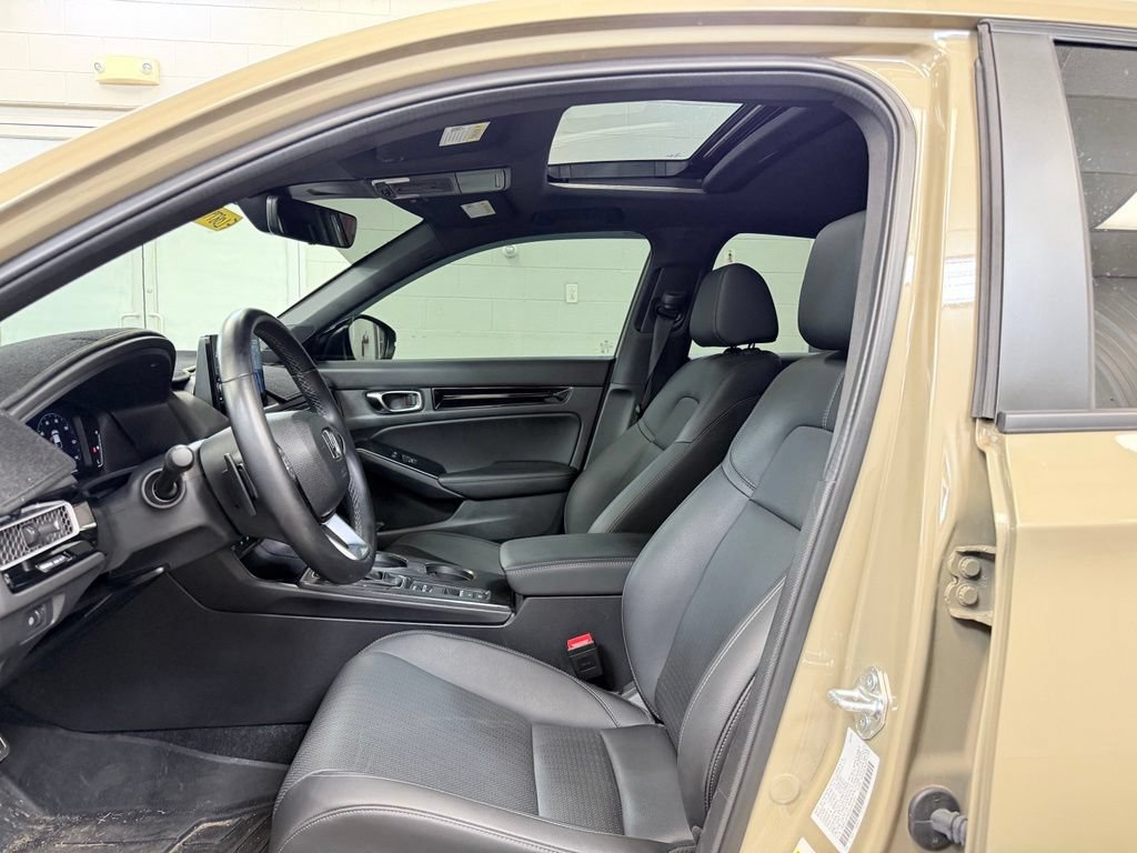 Used 2025 Honda Civic Sport Touring image 16