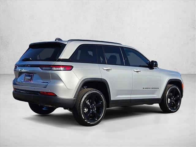 New 2025 Jeep Grand Cherokee Limited w/ Black Appearance Package RWD video 2
