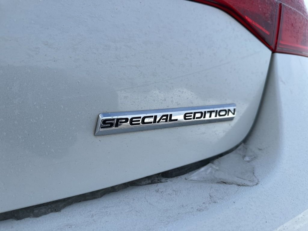 Used 2018 Acura ILX Special Edition image 5