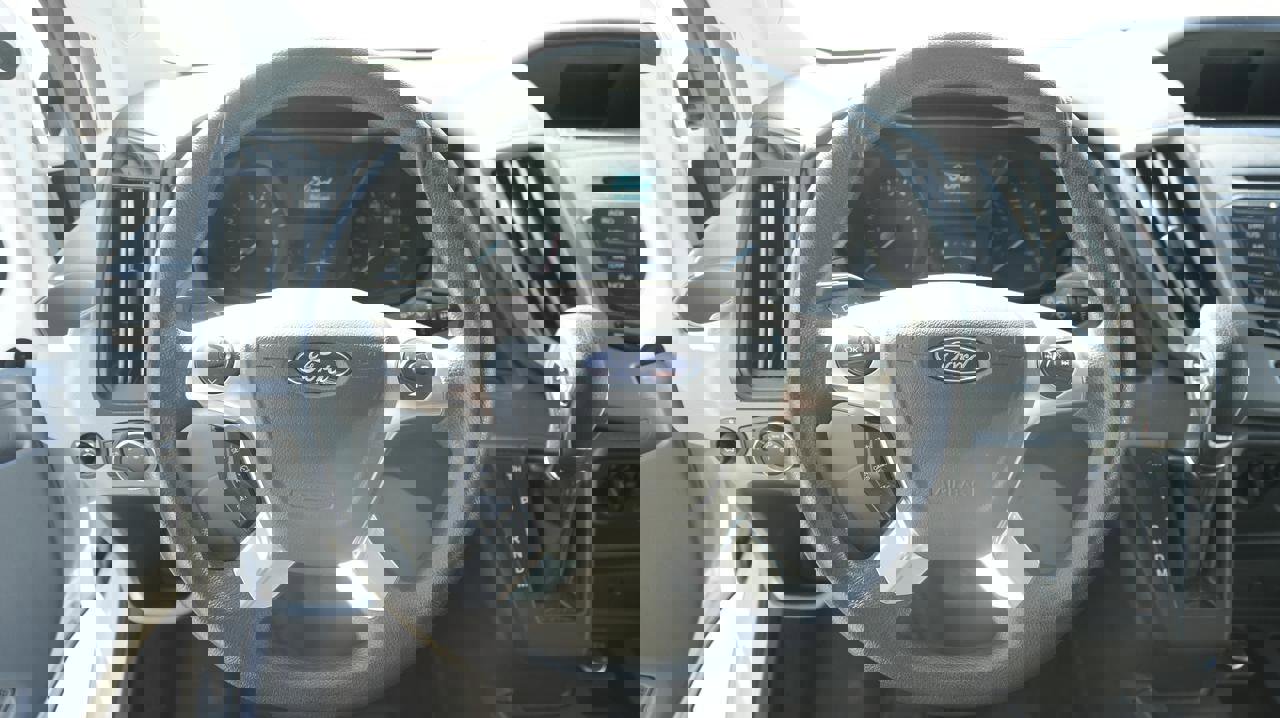 Used 2019 Ford Transit 350 XLT image 13