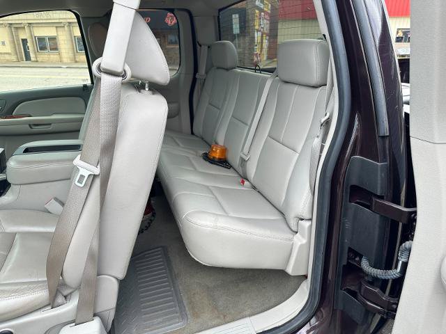 Used 2008 Chevrolet Silverado 2500 LTZ w/ Safety Package AWD/4WD image 19