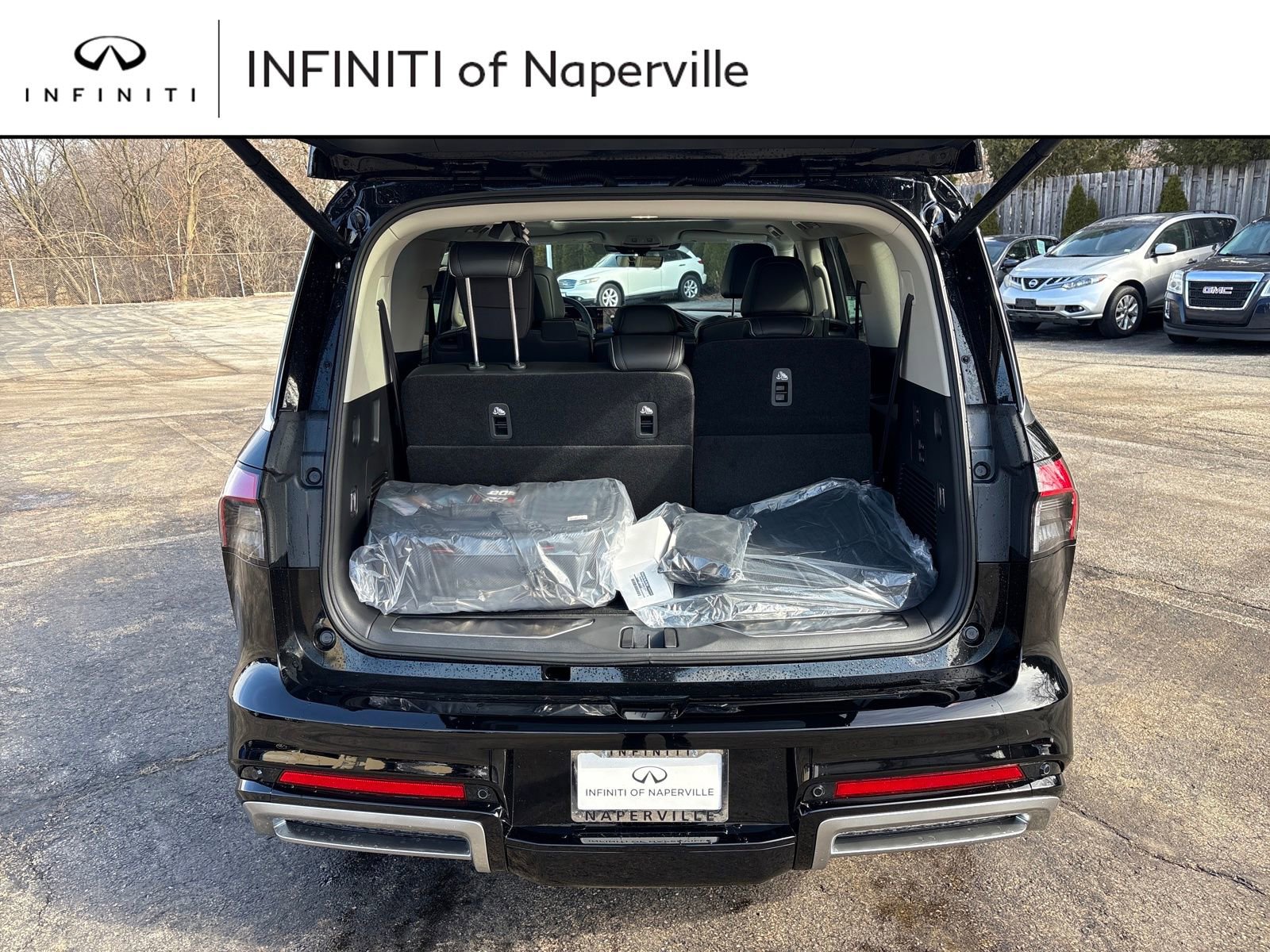 New 2026 INFINITI QX80 Luxe w/ Cargo Package image 23