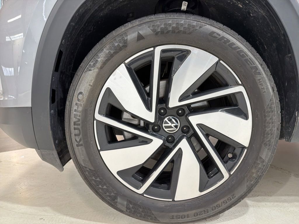 Used 2024 Volkswagen Atlas SE image 8