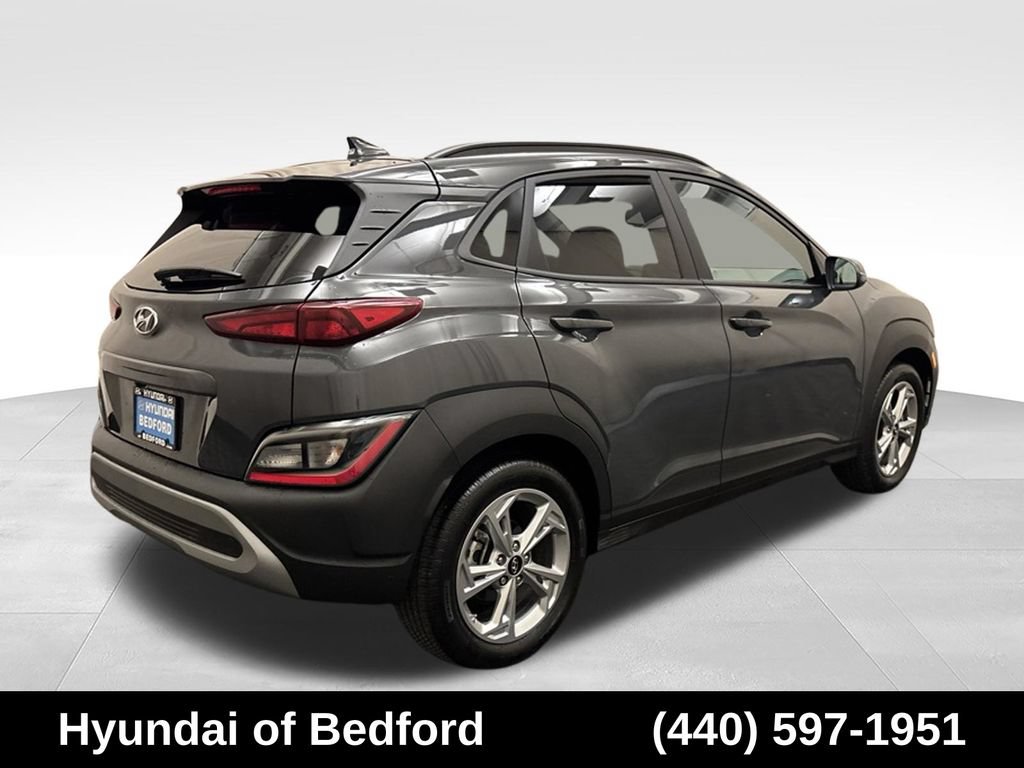 Used 2023 Hyundai Kona SEL w/ Convenience Package FWD image 5