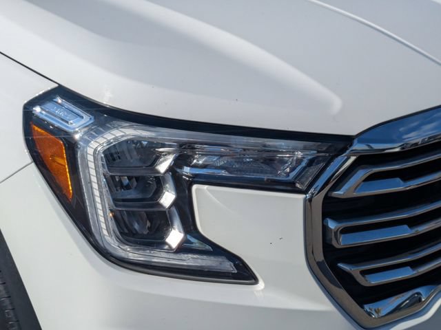 Used 2024 GMC Terrain SLT AWD/4WD image 9