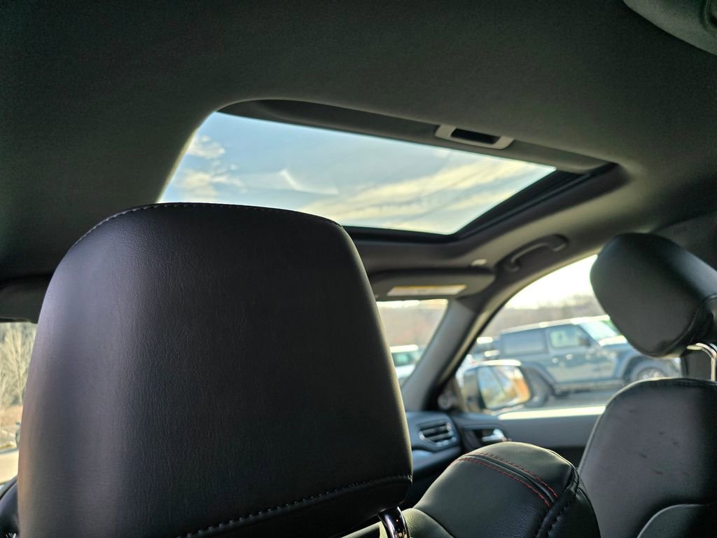 New 2026 Dodge Durango GT image 12