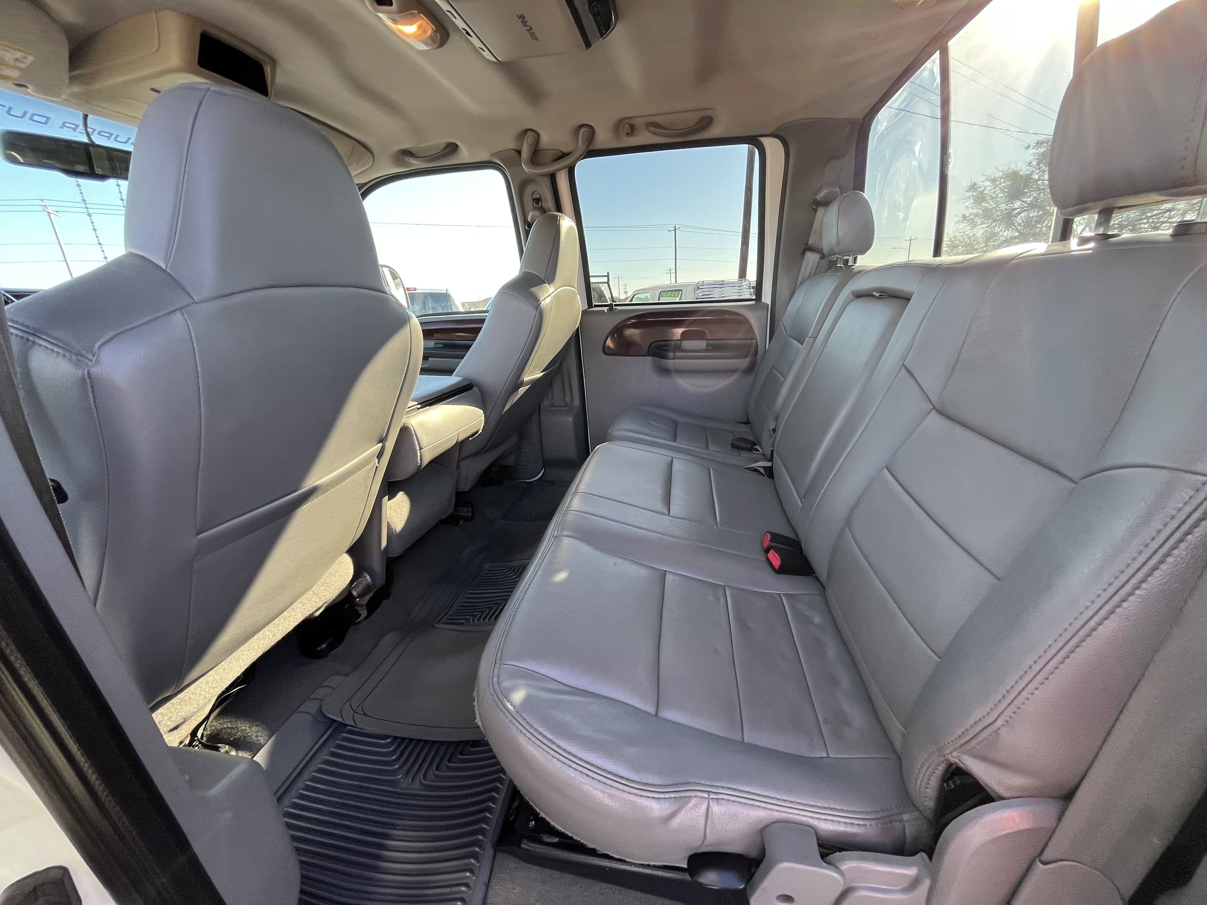 Used 2007 Ford F250 Lariat image 26