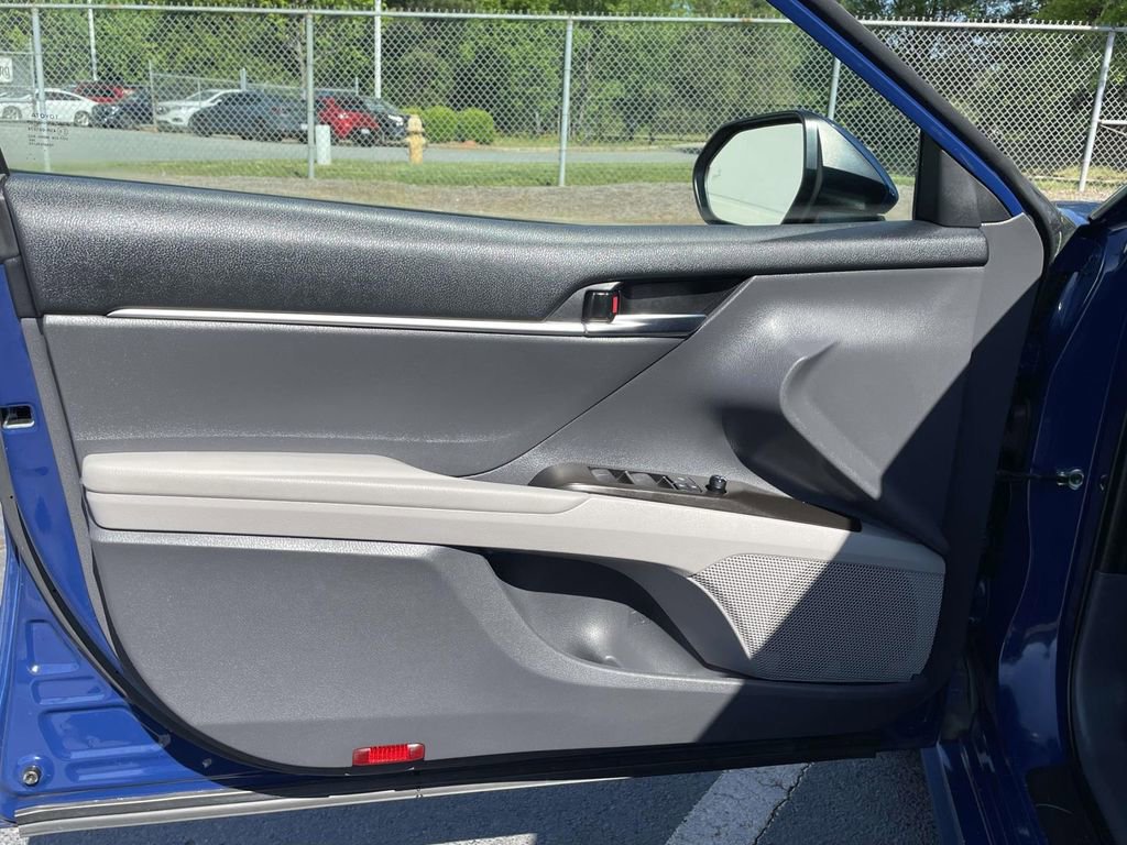 Used 2023 Toyota Camry LE w/ Convenience Package FWD image 23