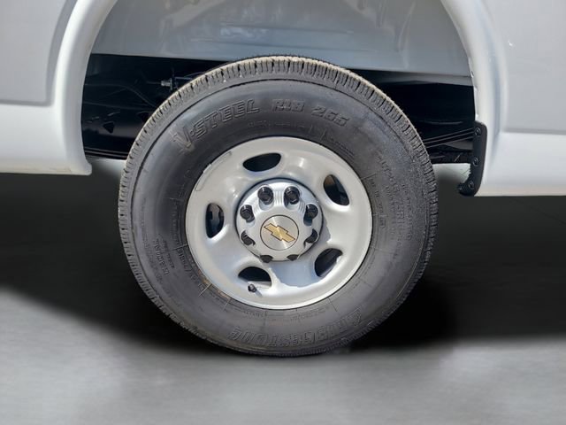 New 2025 Chevrolet Express 2500 w/ Driver Convenience Package image 12