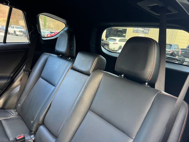 Used 2016 Toyota RAV4 SE image 19