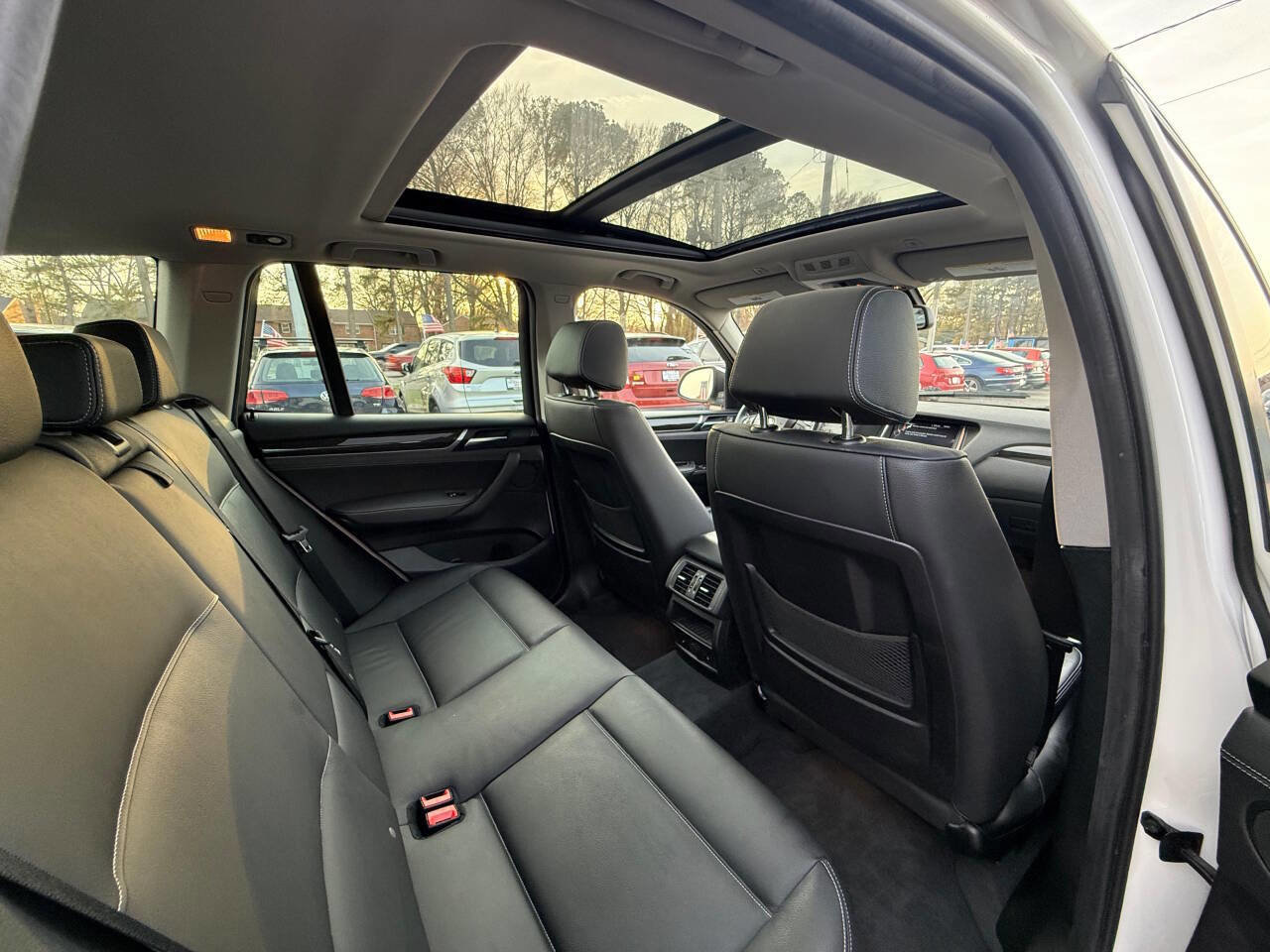 Used 2016 BMW X3 xDrive28i image 10