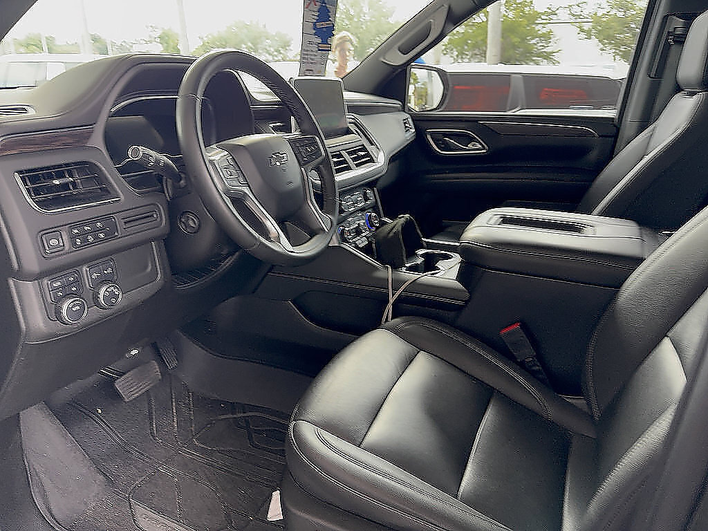 Certified 2023 Chevrolet Tahoe Z71 w/ Luxury Package AWD/4WD image 58