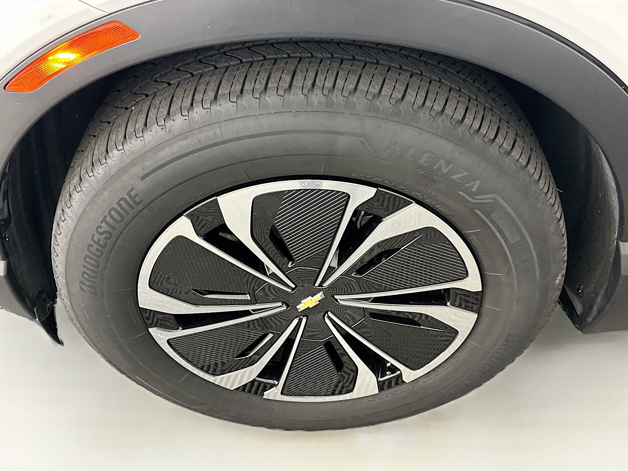 Used 2024 Chevrolet Blazer EV LT image 11