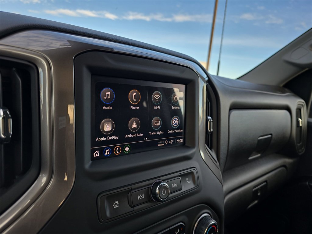 Used 2024 Chevrolet Silverado 2500 Custom w/ Custom Value Package image 19