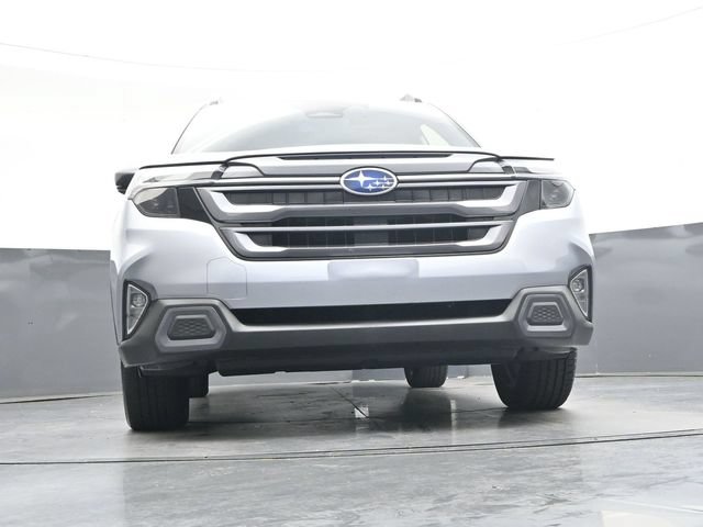 Used 2025 Subaru Forester Limited AWD/4WD image 37