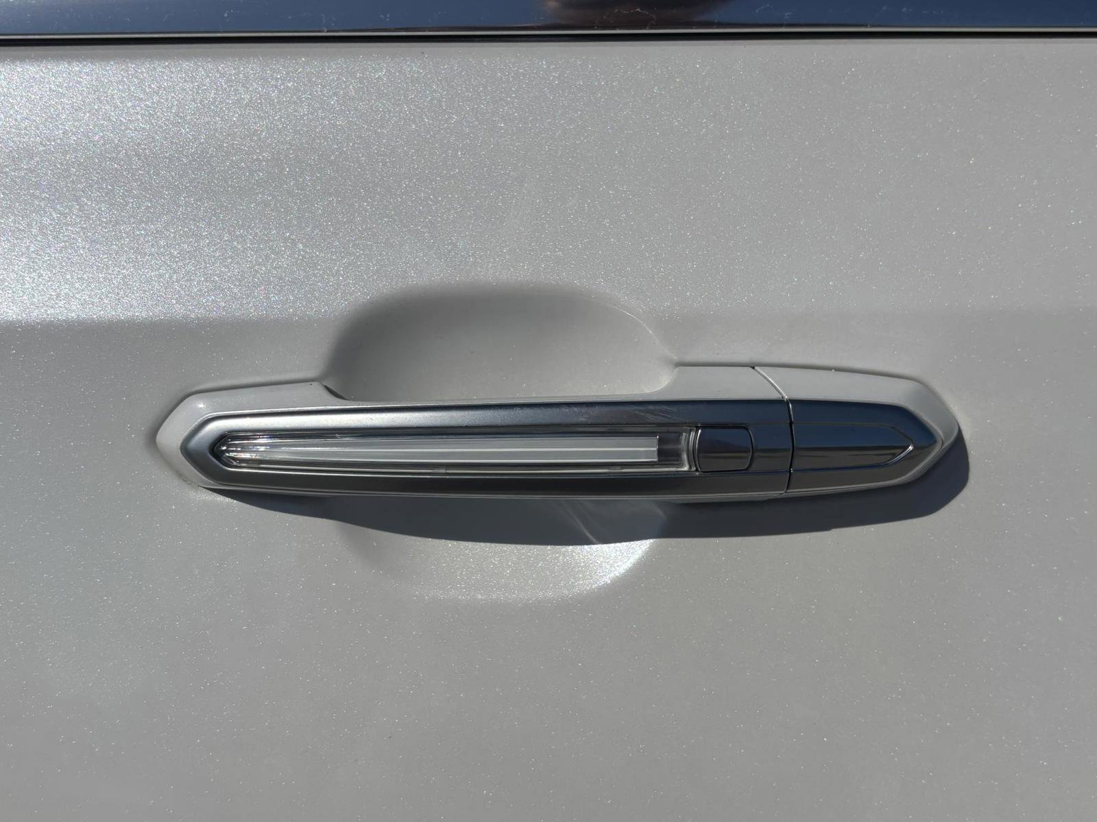 Used 2019 Cadillac XT4 Premium Luxury w/ Driver Awareness Package image 43