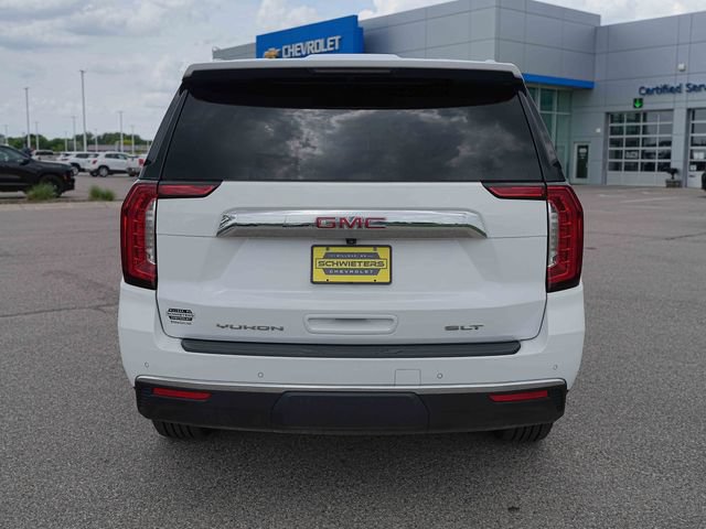 Used 2024 GMC Yukon SLT AWD/4WD image 7