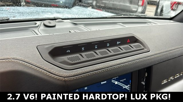 New 2025 Ford Bronco Badlands image 13