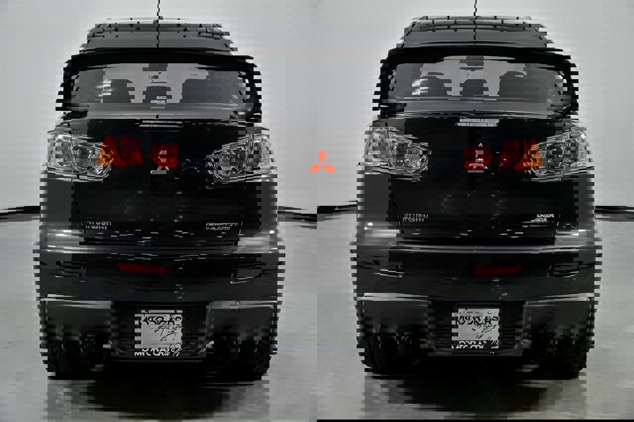 Used 2015 Mitsubishi Lancer Evolution GSR image 11